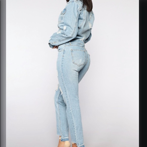 High Jump Denim Jumpsuit - Medium Wash Denim - Picture 4 of 4